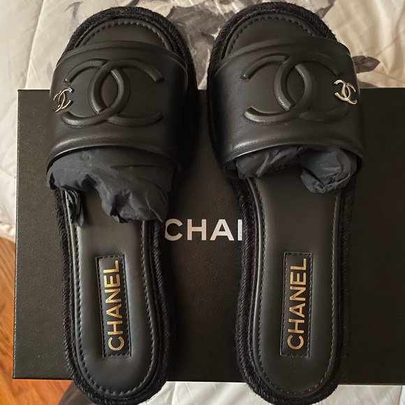 CHANEL Shoes - Chanel 2023 Black sandals slides mules